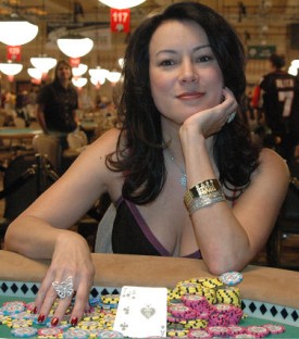 poker babe Jennifer Tilly